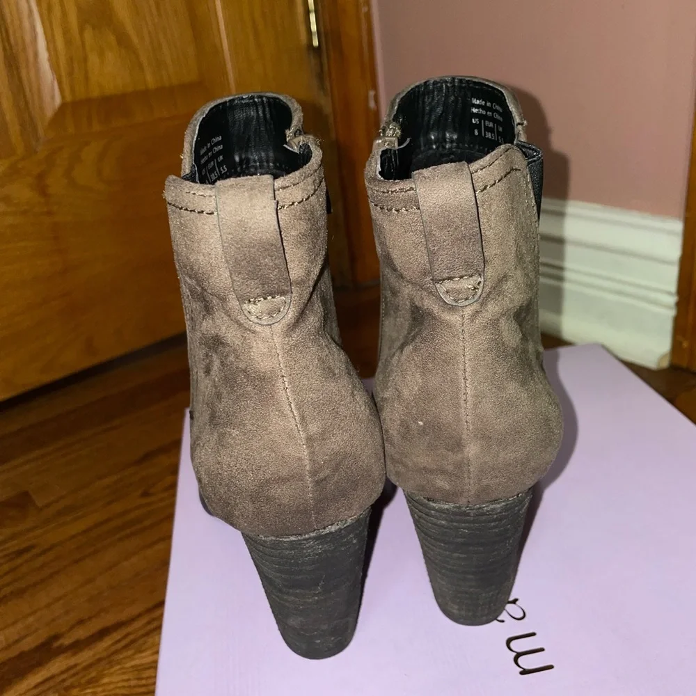 Booties - Picture 4 of 7
